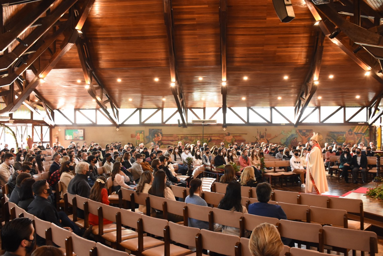 Diocesepalmasbeltrao Br Arquivos Media Julho Crisma Palmas